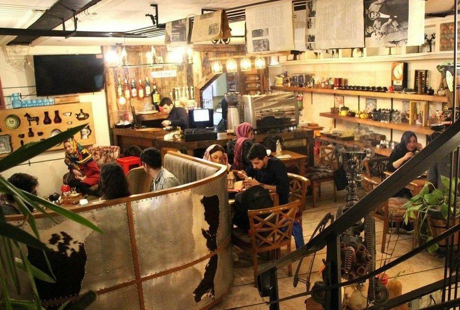 کافه رستوران هوکر